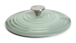 Habitat 3.3 Litre Cast Iron Casserole Dish - Green 11 Habitat 3.3 Litre Cast Iron Casserole Dish - Green -Habitat 1258394 R Z003A
