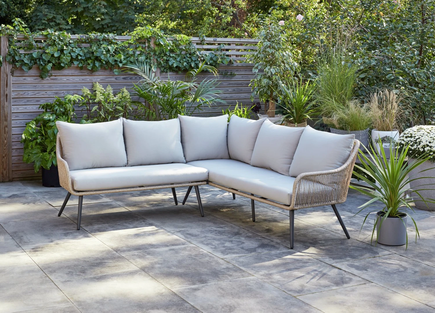 Habitat Malta 6 Seater Rattan Effect Garden Corner Sofa Set 11 Habitat Malta 6 Seater Rattan Effect Garden Corner Sofa Set - Image 9