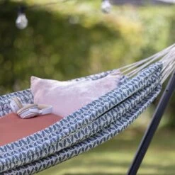 Habitat Boho Hammock With Metal Stand -Habitat 4587770 R Z003C
