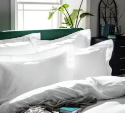 Habitat Egyptian Cotton 400TC Oxford Pillowcase Pair -Habitat 8146021 R Z001C