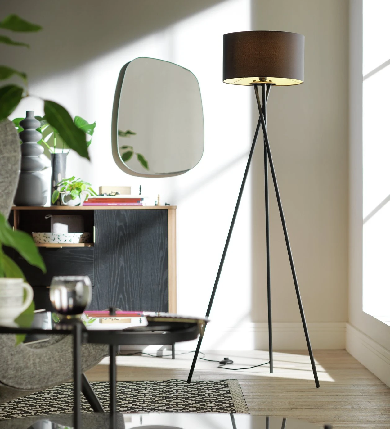 Habitat Matt Tripod Floor Lamp - Black 10 Habitat Matt Tripod Floor Lamp - Black - Image 8