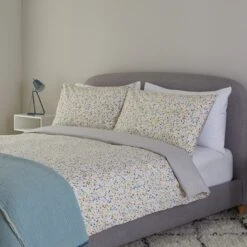 Habitat Cotton Angelica Dots Multicolour Bedding Set -Single 16 Habitat Cotton Angelica Dots Multicolour Bedding Set -Single -Habitat 8892179 R Z005A