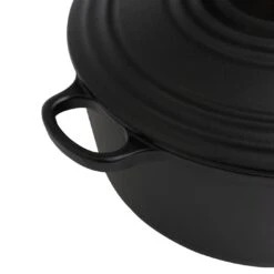 Habitat Another Eden 5.3 Litre Cast Iron Casserole Dish -Habitat 9196207 R Z002A