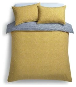 Habitat Betsy Yellow & White Reversible Bedding Set - Single 10 Habitat Betsy Yellow & White Reversible Bedding Set - Single -Habitat 9378623 R Z002A