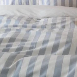 Habitat Stripe Sky Blue & White Bedding Set - Double -Habitat 9520385 R Z003C